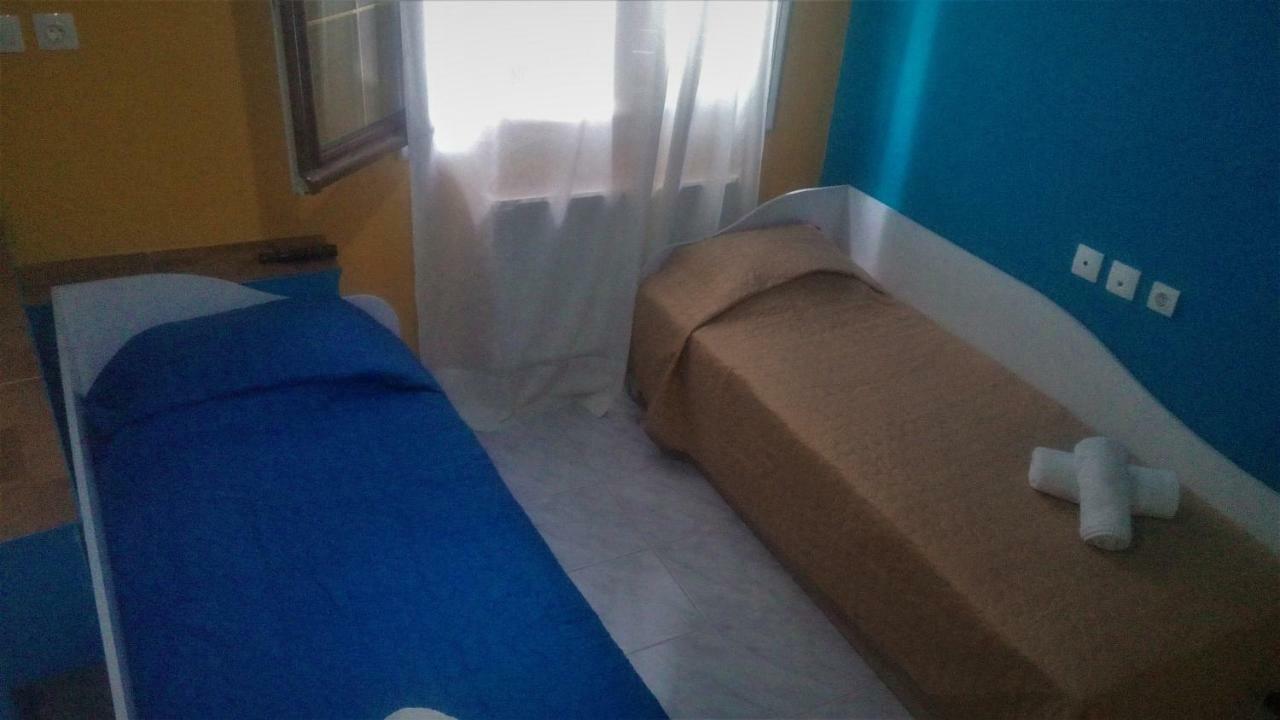 Kostis Hause II Guest House Kastrákion Екстериор снимка