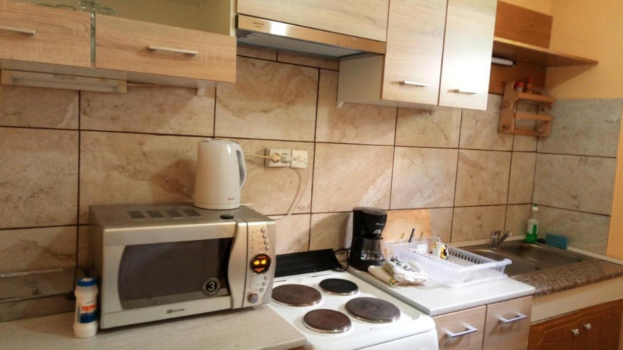 Kostis Hause II Guest House Kastrákion Екстериор снимка